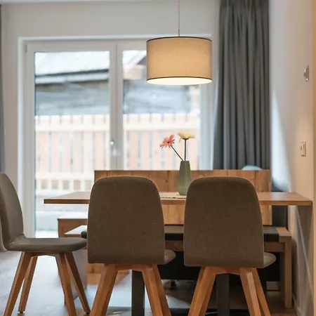 Hochstatt Appartement *